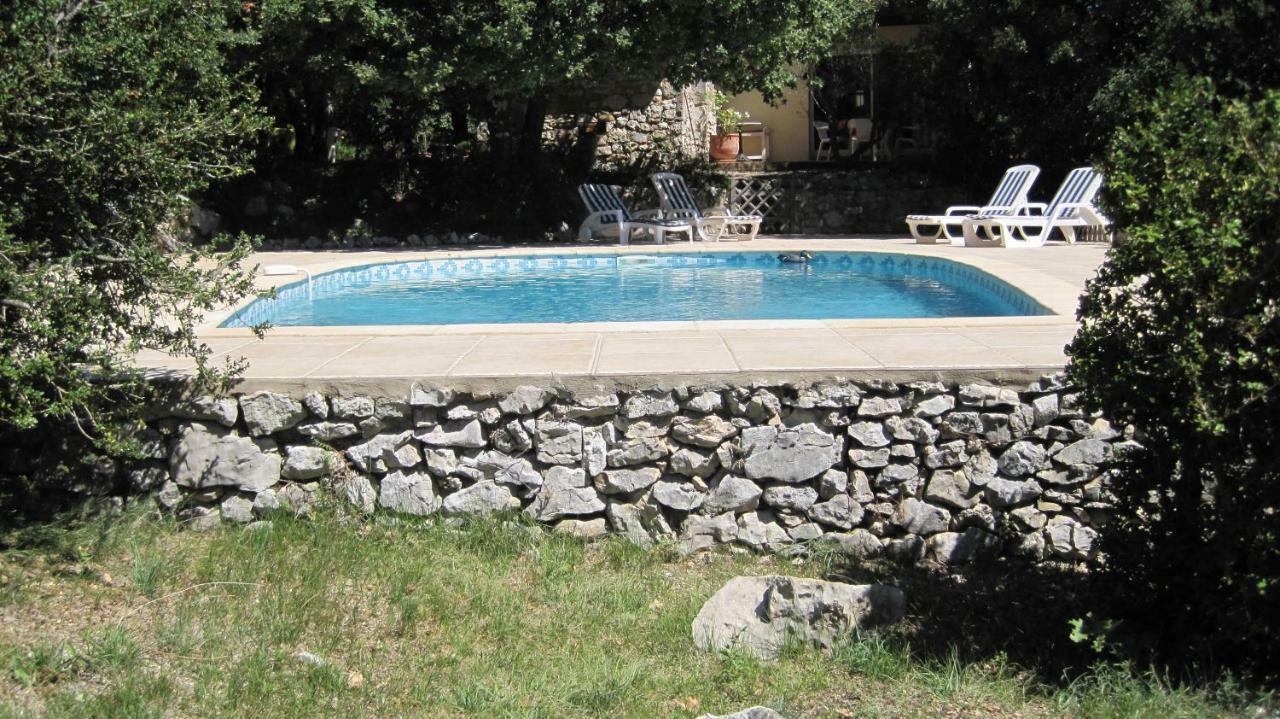Villa Sous Les Chenes Lussan  Esterno foto