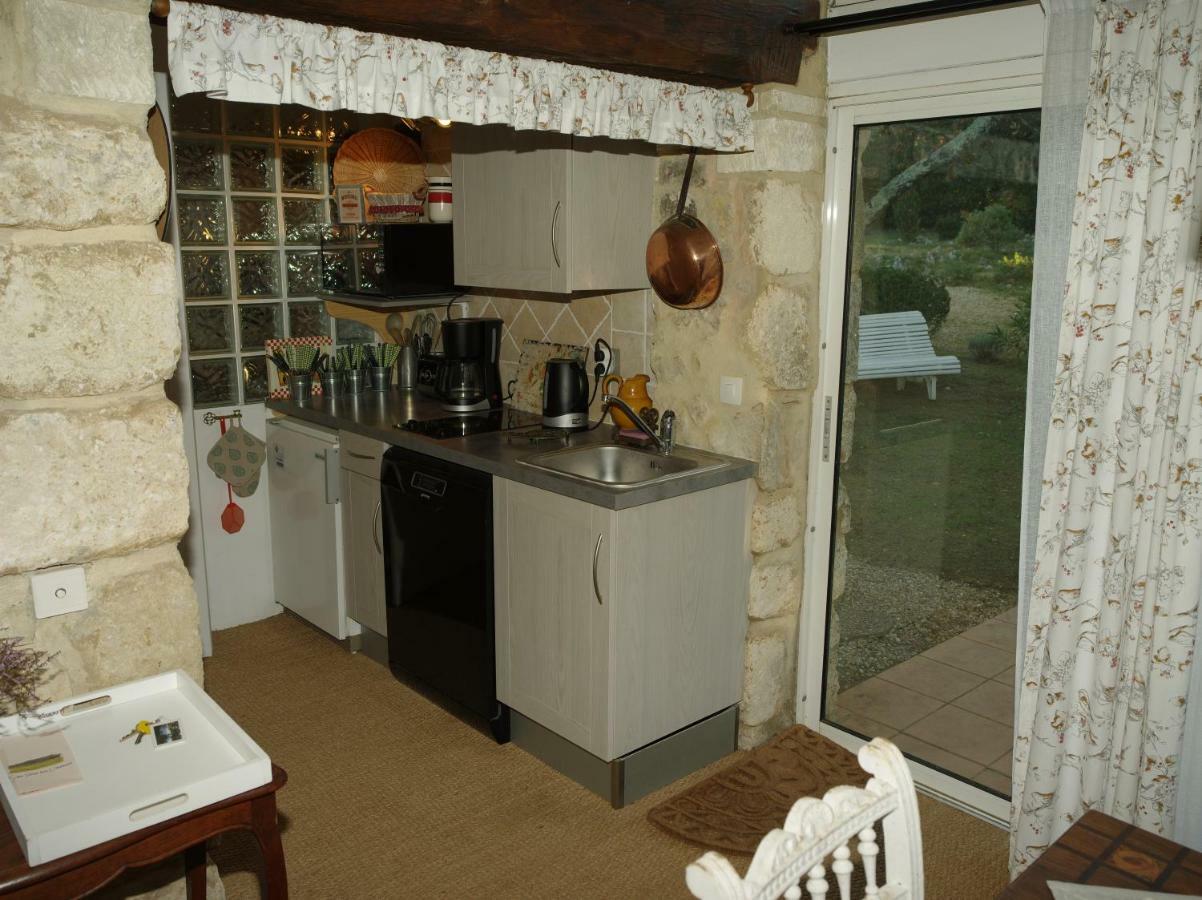 Villa Sous Les Chenes Lussan  Esterno foto