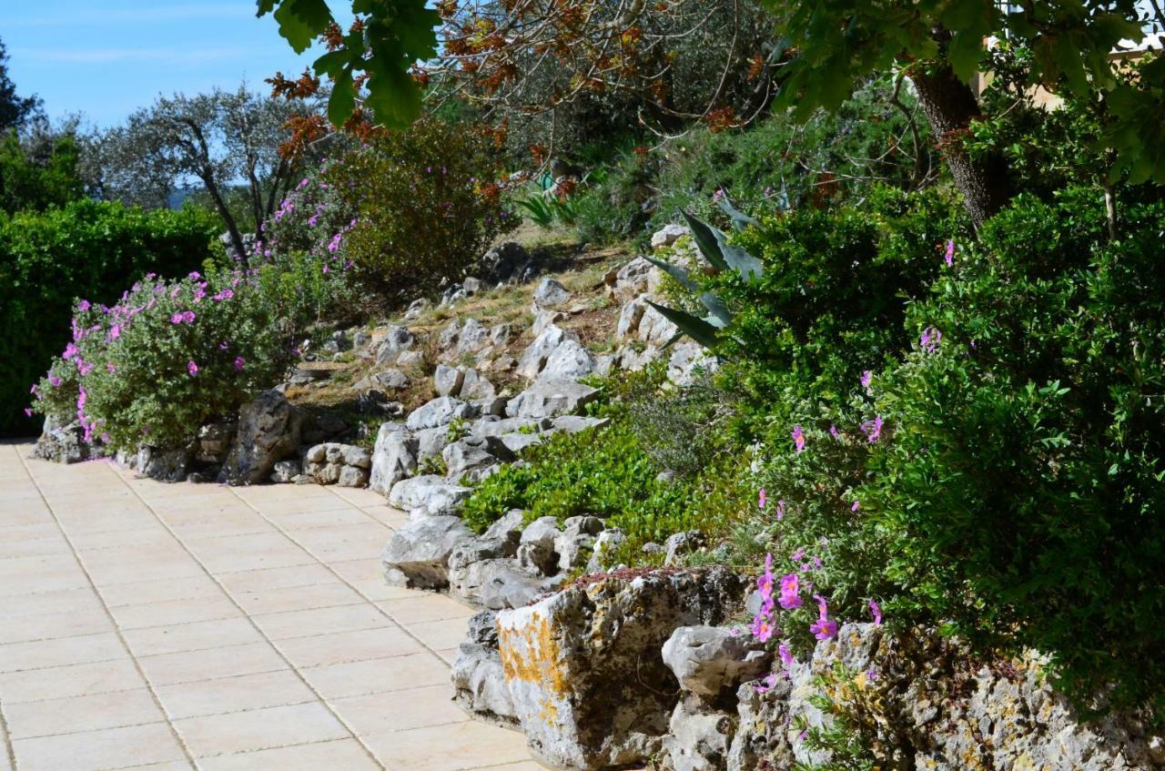 Villa Sous Les Chenes Lussan  Esterno foto